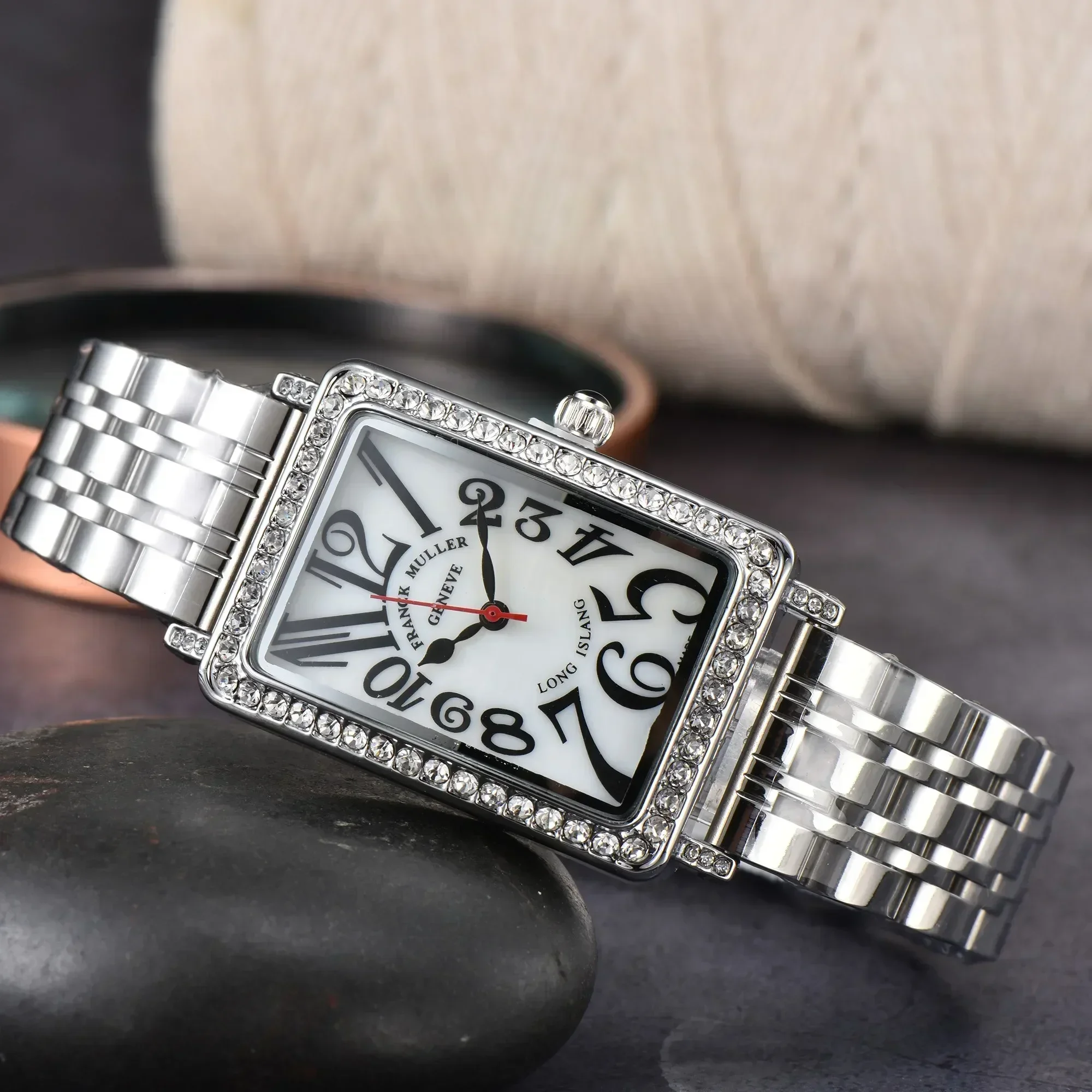 

Watches for Women Square Rose Gold Wrist Watches Fashion Steel Watches Ladies Quartz Watch Clock Montre Femme