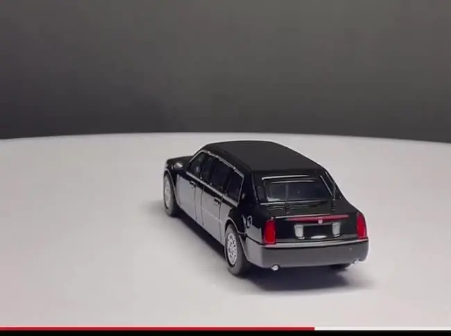 596 Model Cadillac Beast 1/64 ミニカー 596 1/64 2018 Cadillac One 