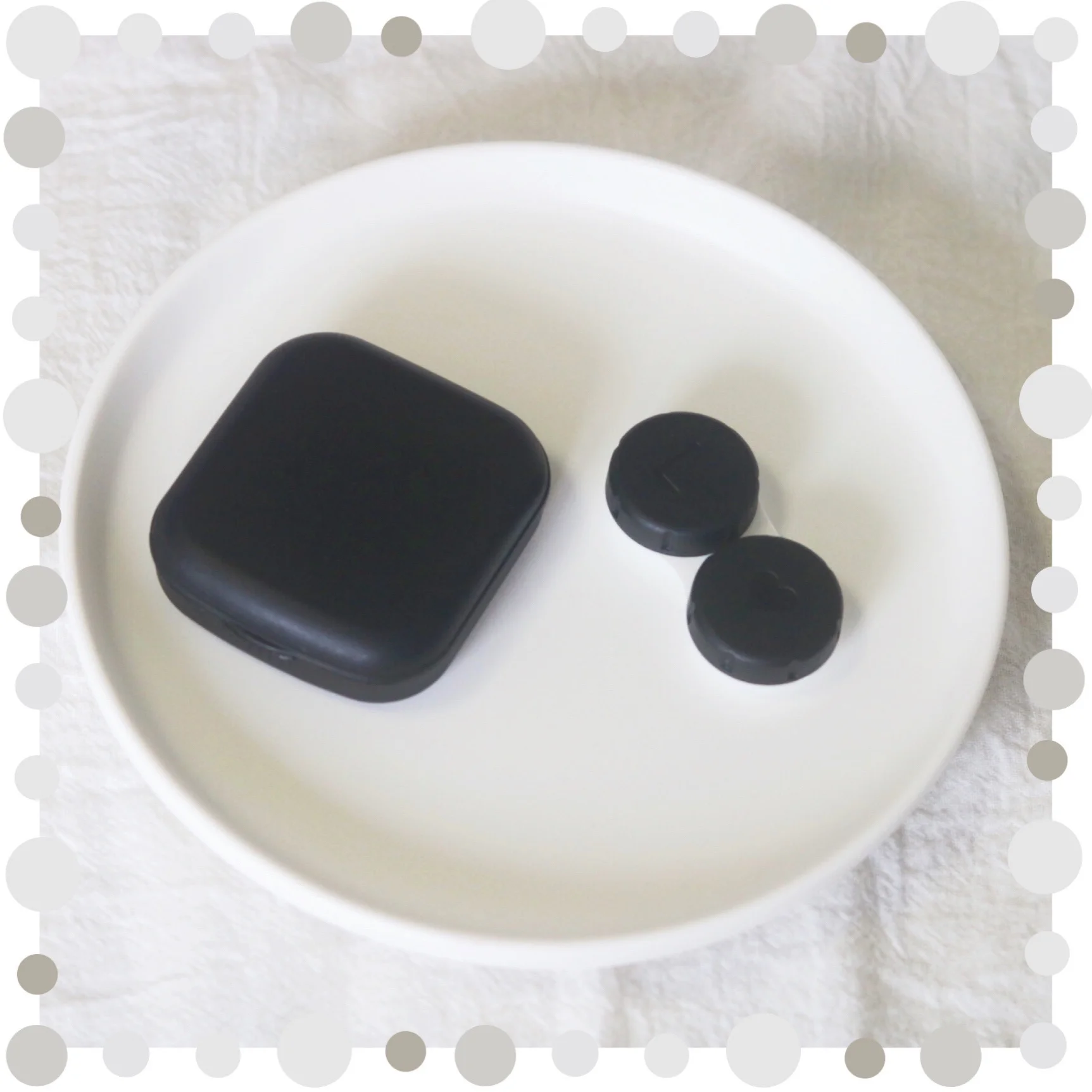 Portable Multicolor Contact Lens Case with Mirror and Cleaning Accessories