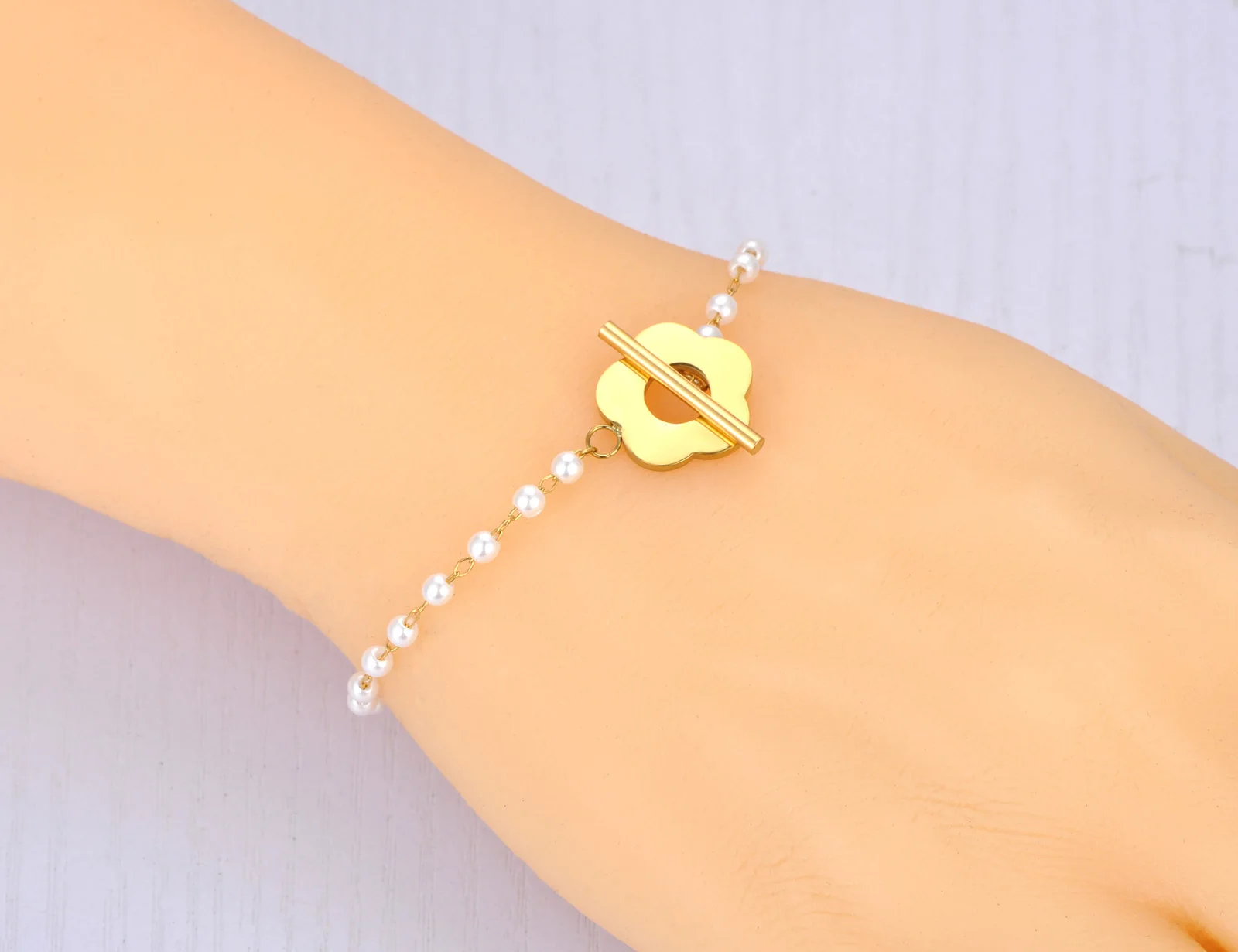 Lokaer Mode Schwarz CZ Kristall Charme Halsketten Für Frauen Edelstahl Weiße Perle Link Kette Böhmischen Strand Halskette N22083_voghion.com