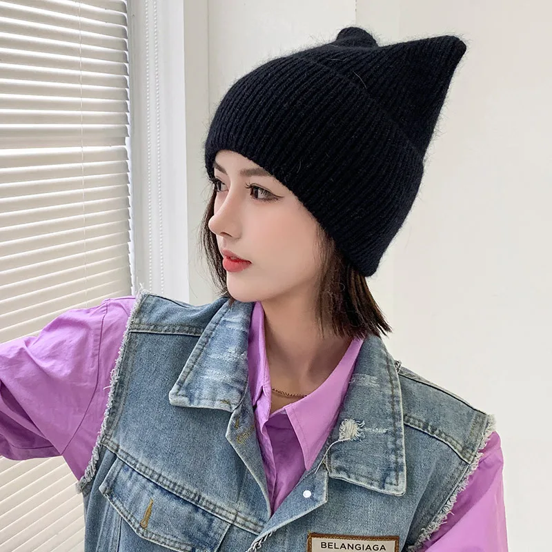 

Casual Bonnets Knitted Hat Women Windproof Cold Hats Fashion Riding Beanies Girls Warm Ear Protection Bonnet Outdoor Ski Hats
