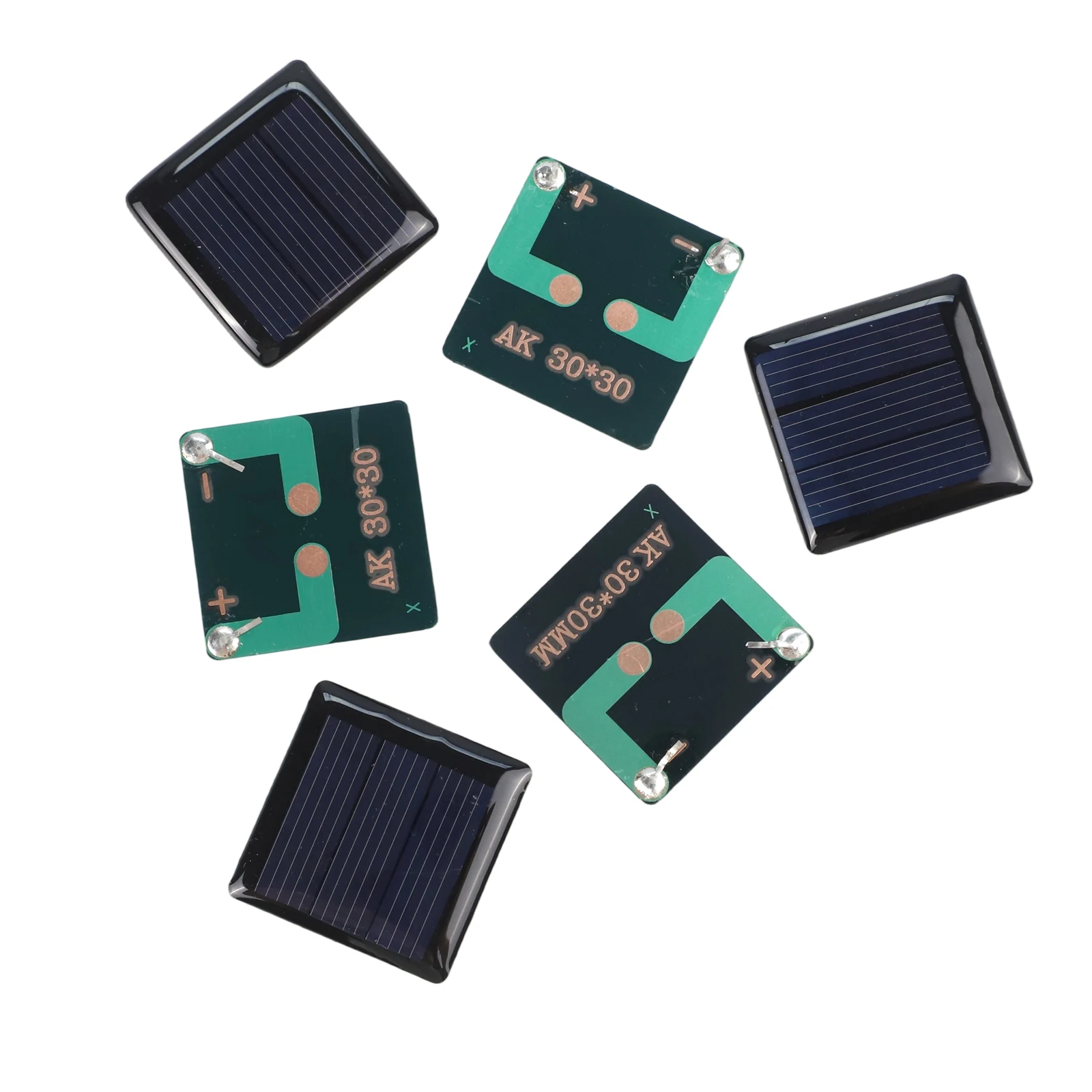10 pezzi di mini pannelli solari da 1,5 V 60 mA 0,09 W 30 mm x 30 mm per progetti fai-da-te e piccoli dispositivi elettrici alimentati a energia solare - immagine 4