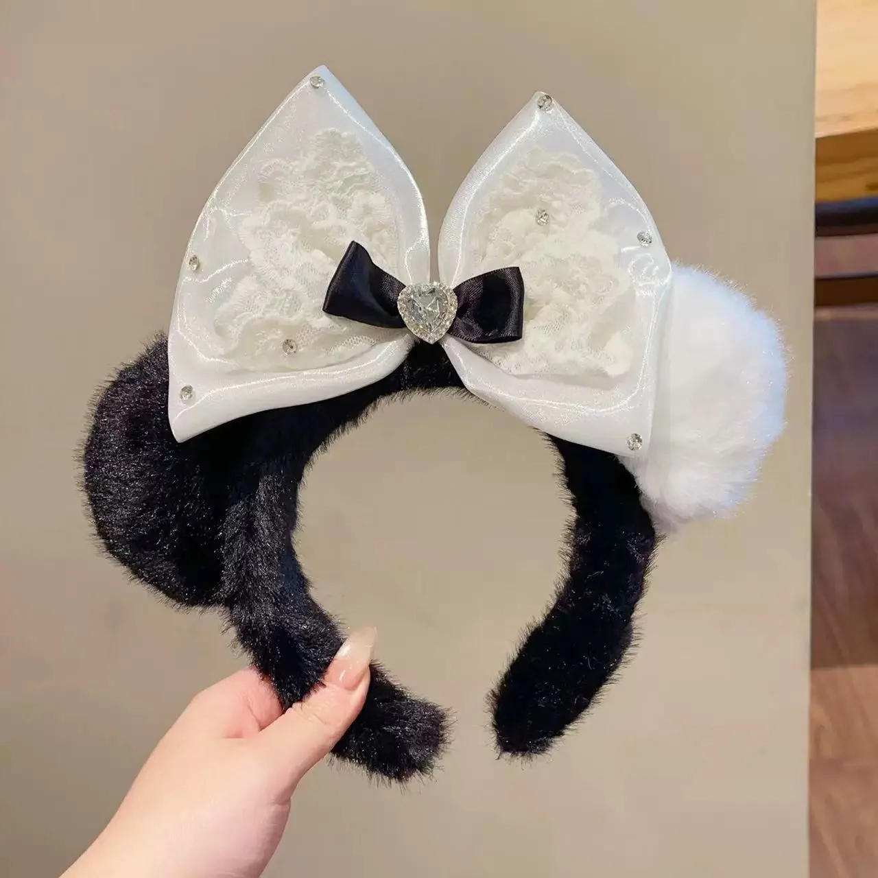 Plush Headband Animal Ears Hair Hoop For Women Girls Furry Hairbands Cartoon Head Hoop Shopping Party Sweet Hair Accessories