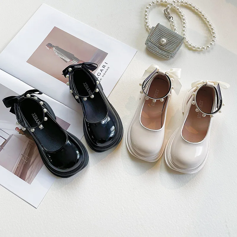 Small Pearl Leather Shoes for Girls, Soft Soles for Children Match The New Female Princess Shoes Spring and Autumn