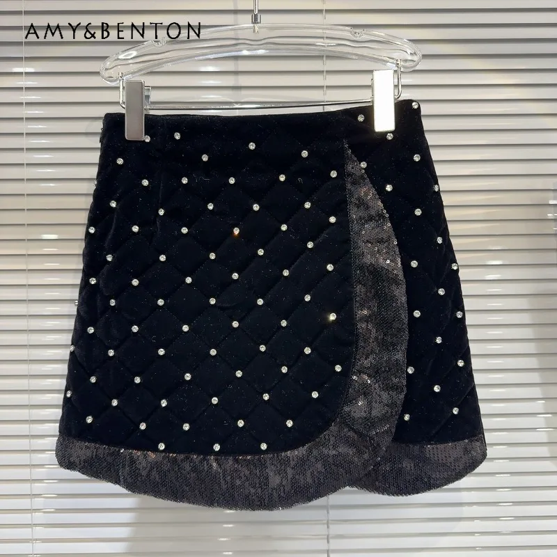 

2023 Winter New Fashion Mini Skirt Socialite Rhinestone Sequins Lace Stitching Velvet High Waist Short Skirts Women's Clothes