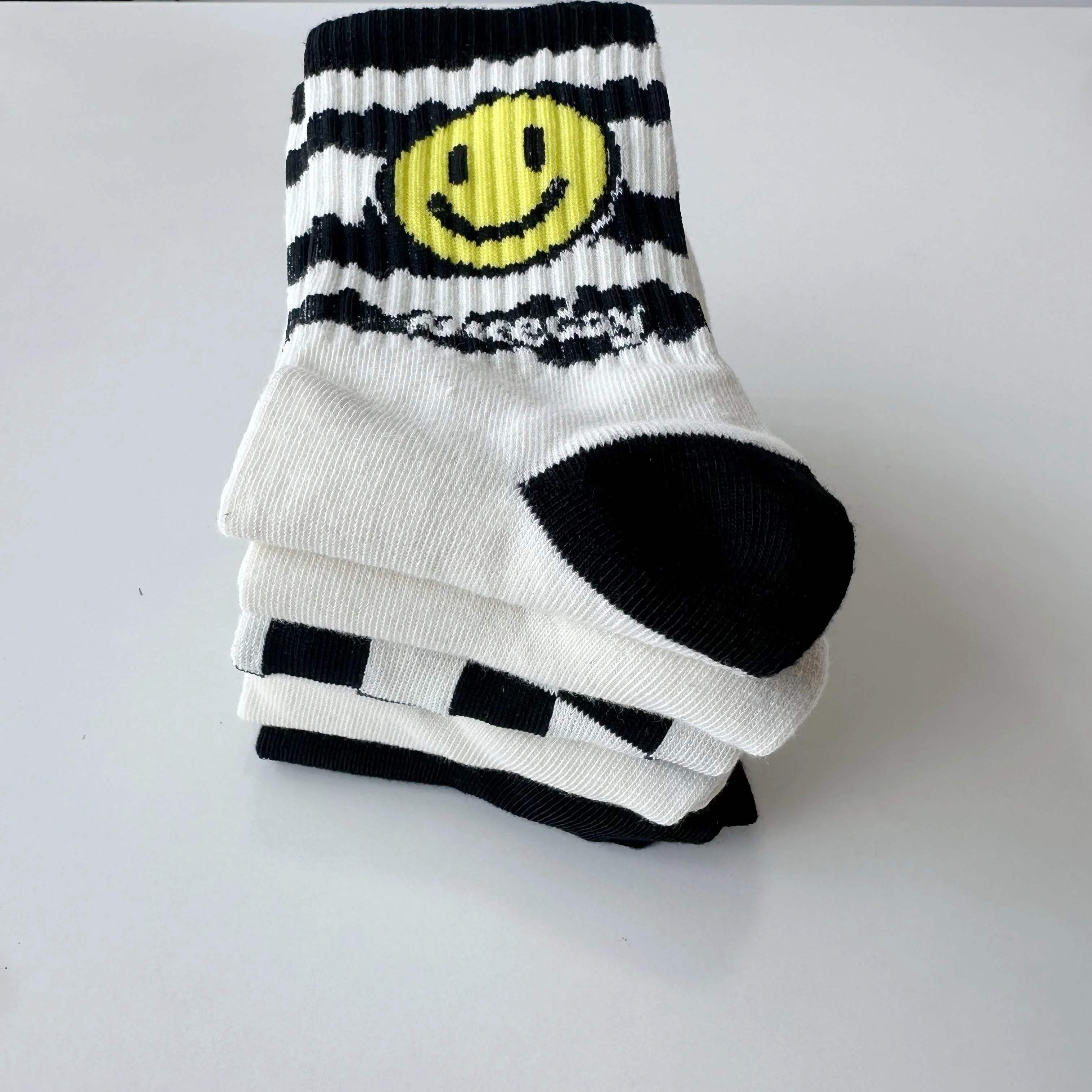 Unisex Black & White Smiling Sports Socks - 5 Pairs