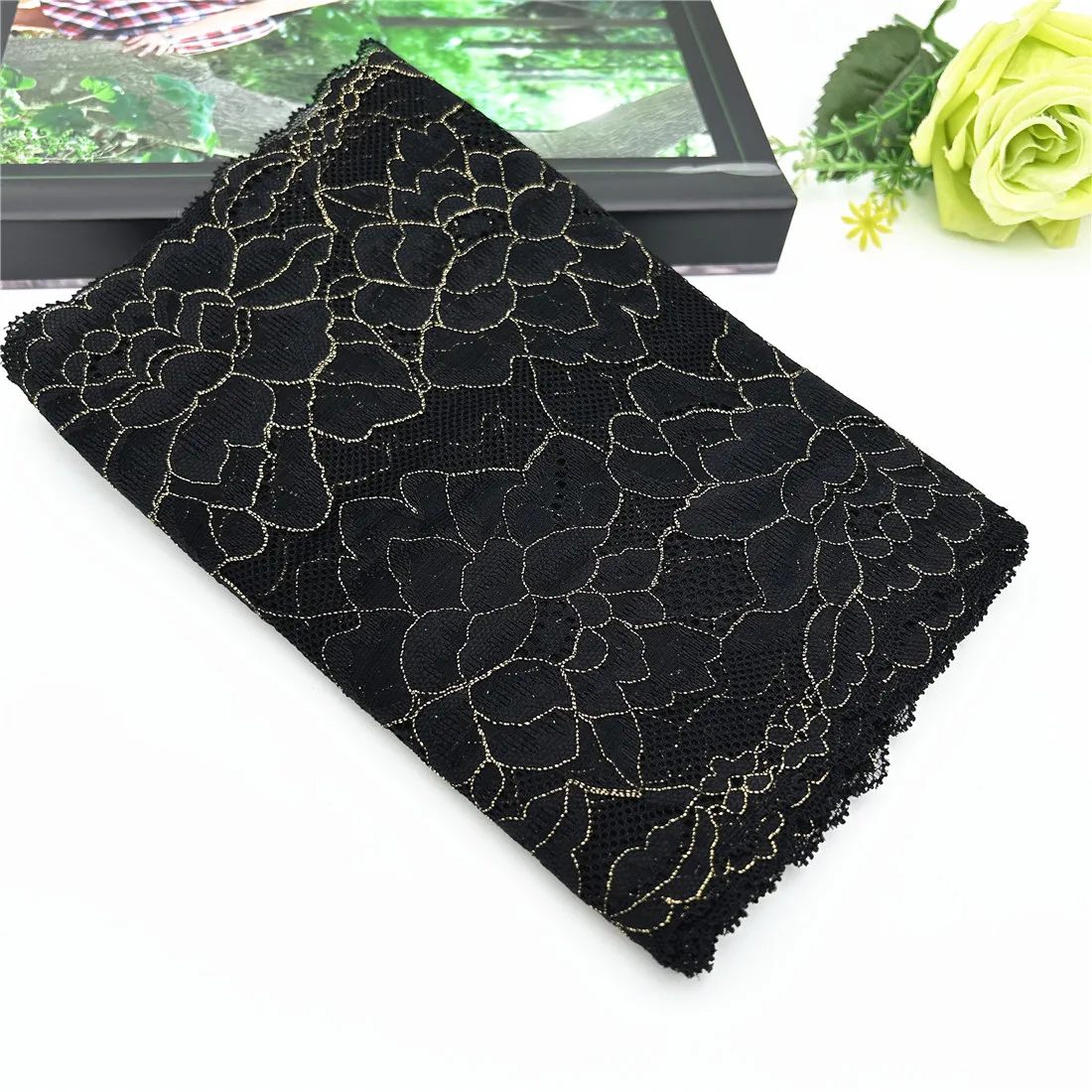 3y/lot Width 21cm Black Gold Elastic Lace Trim 3