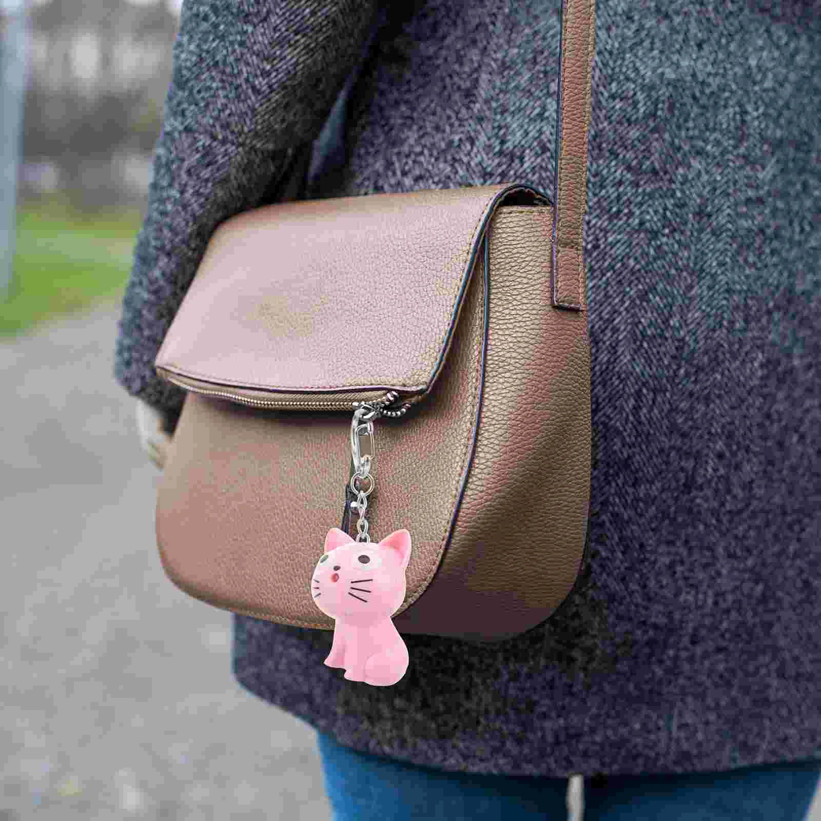 

4pcs LED Light up Keychains Cartoon Cat Key Rings Sound Keychains Kids Party Favors