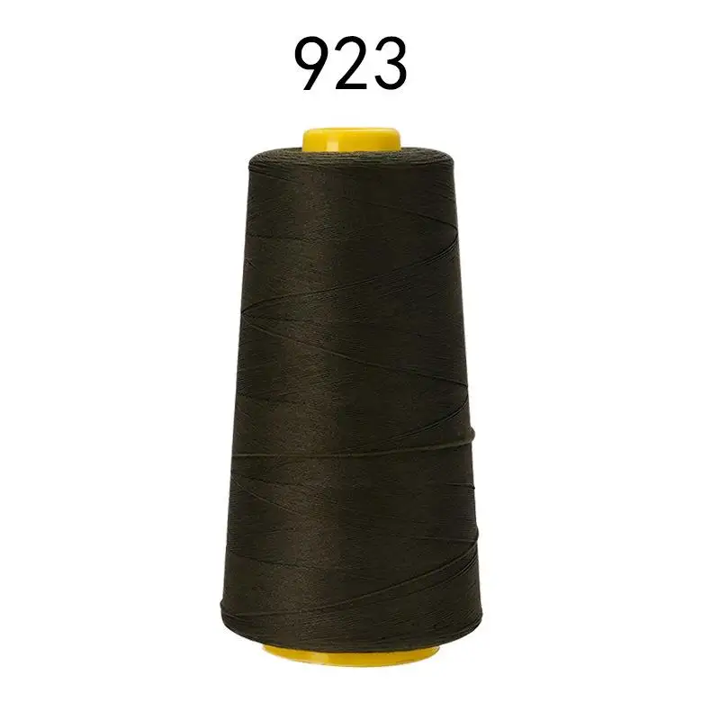 923