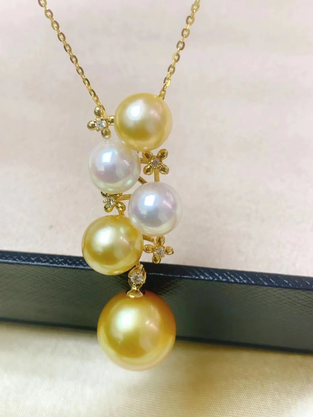 

Real 18K Gold Chain Pendant 7-12.5mm Near Round Seawater Akoya Multi-color Pearls Trendy Party Gifts Fine Women's Jewelry