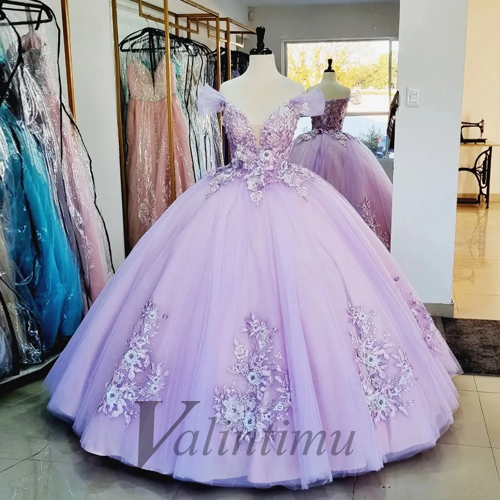 Valintimu Attractive Deep V-Neck Quinceanera Dress for Girl Beads Appliques Lacing Up Pleat Robe Quinceanera Rouge Personalized