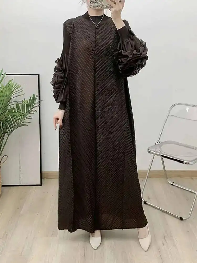 LANMREM Maxi Pleated Dress For Women Wine Red Long Ruffles Sleeves Solid Color Loose Elegant Clothing 2025 Spring New 2DB1827 - Image 2