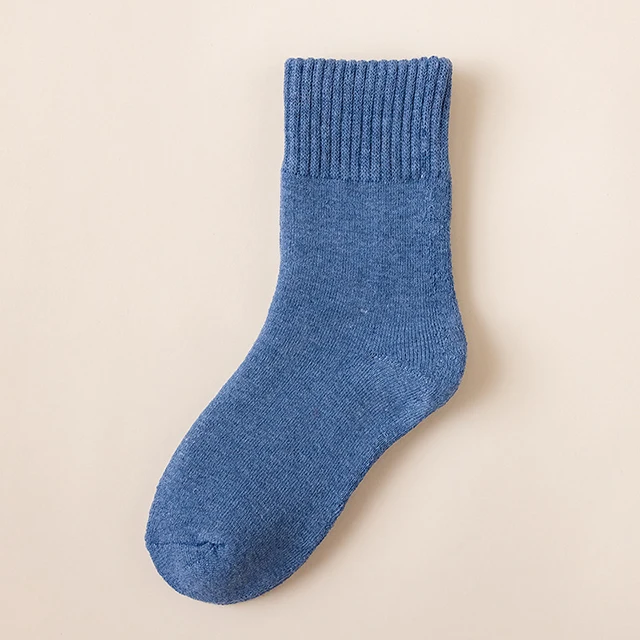 New Winter Vrouwen Socks Dikke Warme Effen Kleur Wol Harajuku Retro Koude Slip Mode Toevallige Kasjmier Modieuze Sokken 1-Pair D