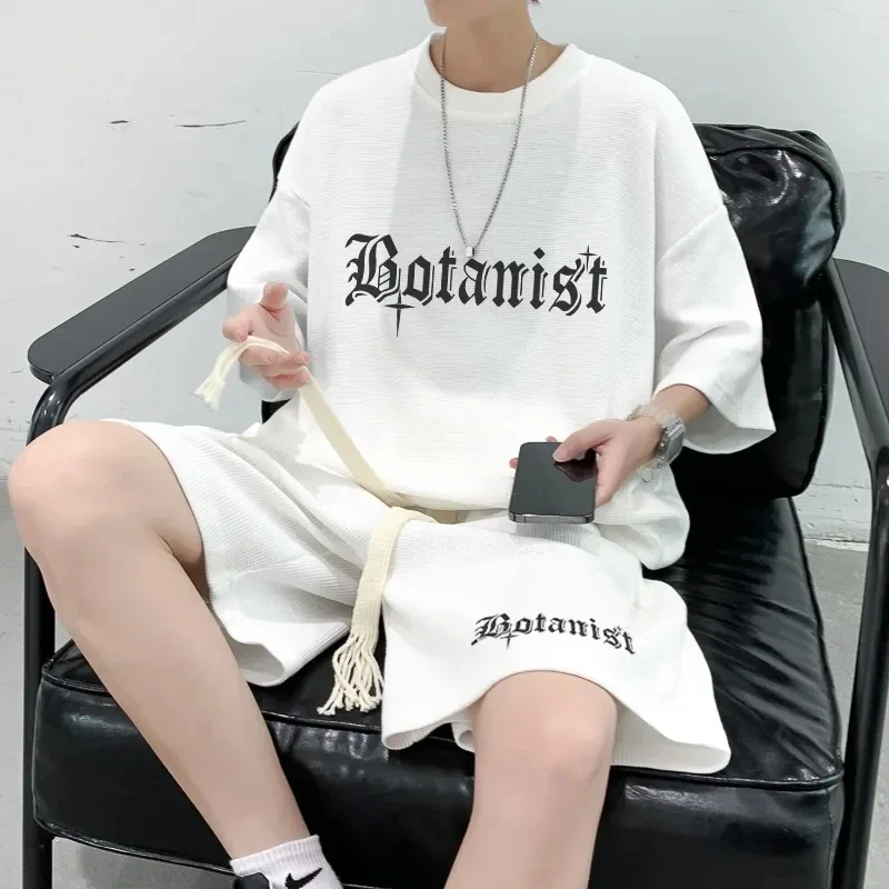 thumbnail image 1 of Nuevo conjunto de verano para hombre con diseño de gofres, camiseta de manga corta y pantalones cortos, conjunto de 2 piezas, ropa deportiva, chándal de moda, conjunto para correr, 1 of 5