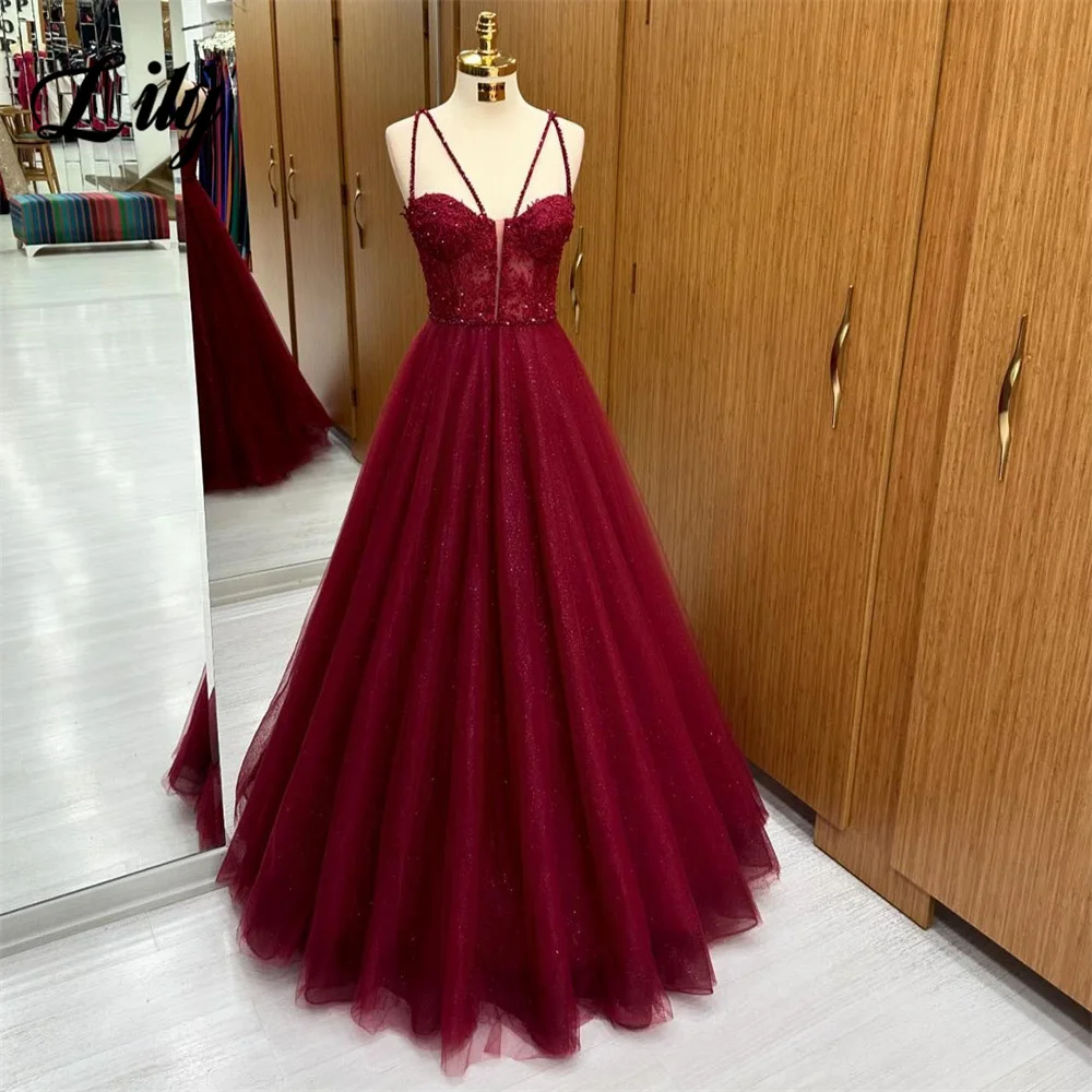 

Lily Burgundy Long Party Dresses Spaghetti Strap Vintage Night Dresses Appliques Lace Beading Celebrity Dress vestidos de fiesta