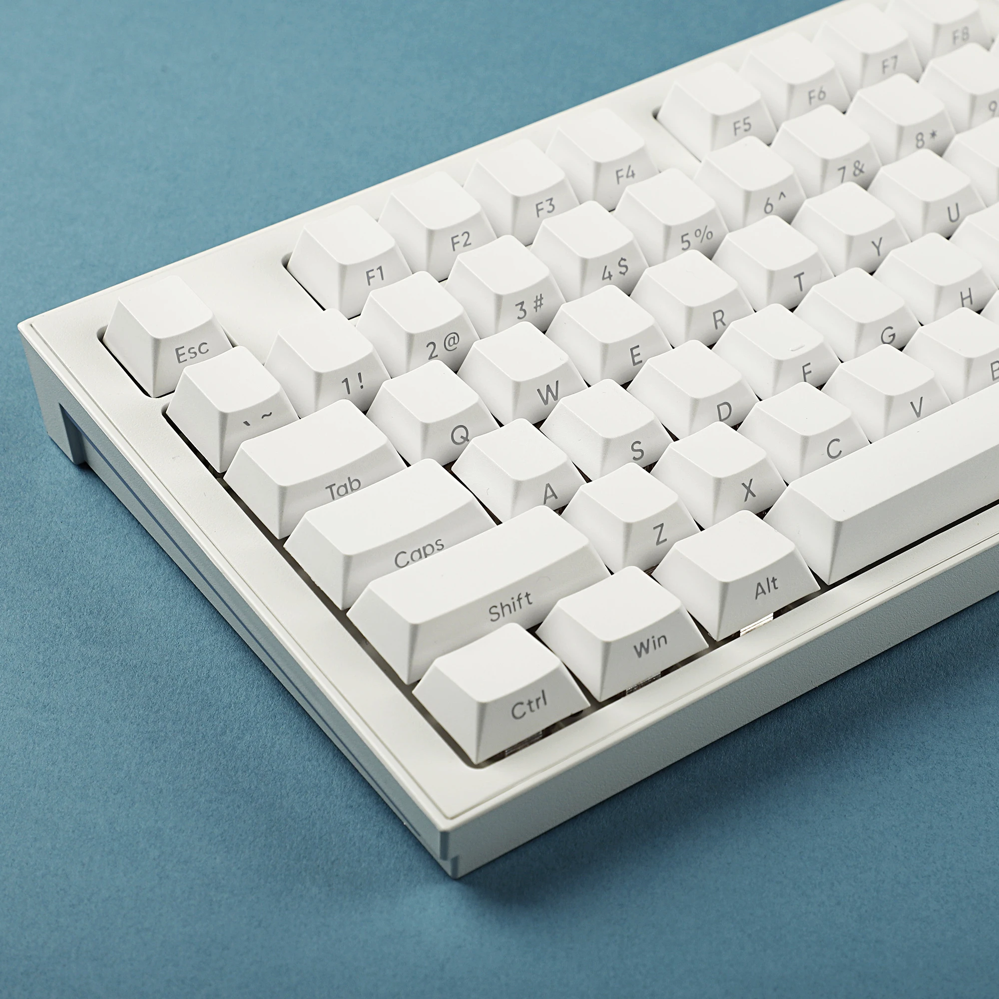 Pbt Branco Duplo Tiro Keycap Translúcido Brilho Side-lit Através Keycap Apto para 108 104 96 87 84 68 61 Teclado Mecânico mx 134