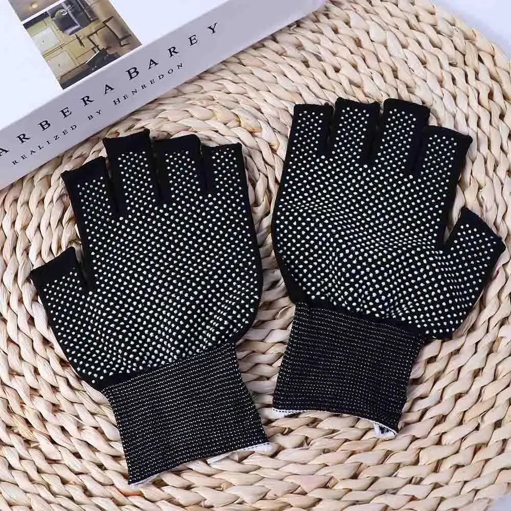 Description Picture 3 of item1Pair Ice Cool Open/Half Fingers Sport Dispensing Cut Fishing Gloves Fishing Accessories Cycling Gloves Three Fingers Gloves