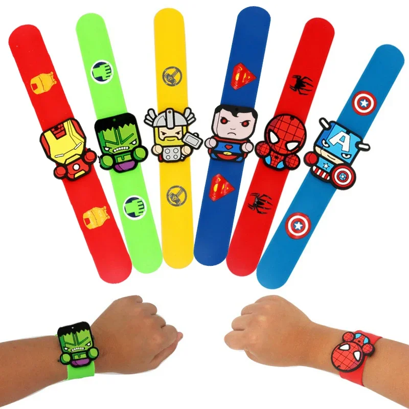 Disney Cartoon Marvel Bracelet Spiderman Hulk Capitan America Anime Figure Wristand Slap Bracciali Per Regali Ragazzi Ragazza Giocattoli