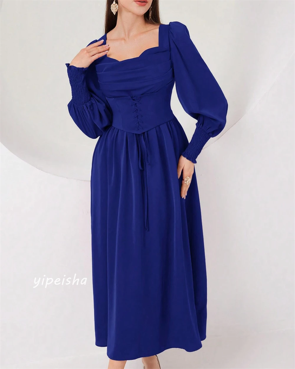 Рисунок 2 - Платье-миди для выпускного вечера