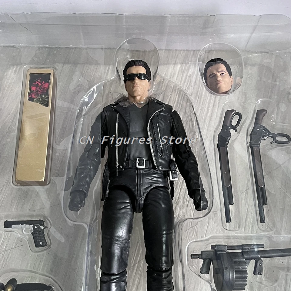 Figurine Mafex No.199 T-800 (T2 Ver.) Terminator 2 – Medicom Toy – 16 Cm – PVC – Neuf
