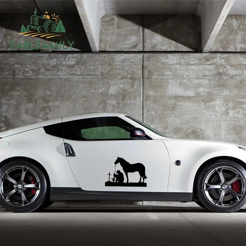 

EARLFAMILY 58 см x 41,9 см виниловые автомобильные переводные наклейки с лошадью и крестом #7 наклейка на дверь автомобиля стенок бампера большая наклейка для стайлинга автомобиля