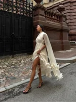 Robe Maxi à volants pour femmes, couleur unie, col en v, sans manches, plissée, taille haute, Chic, Robes de vacances, été, 2025 3