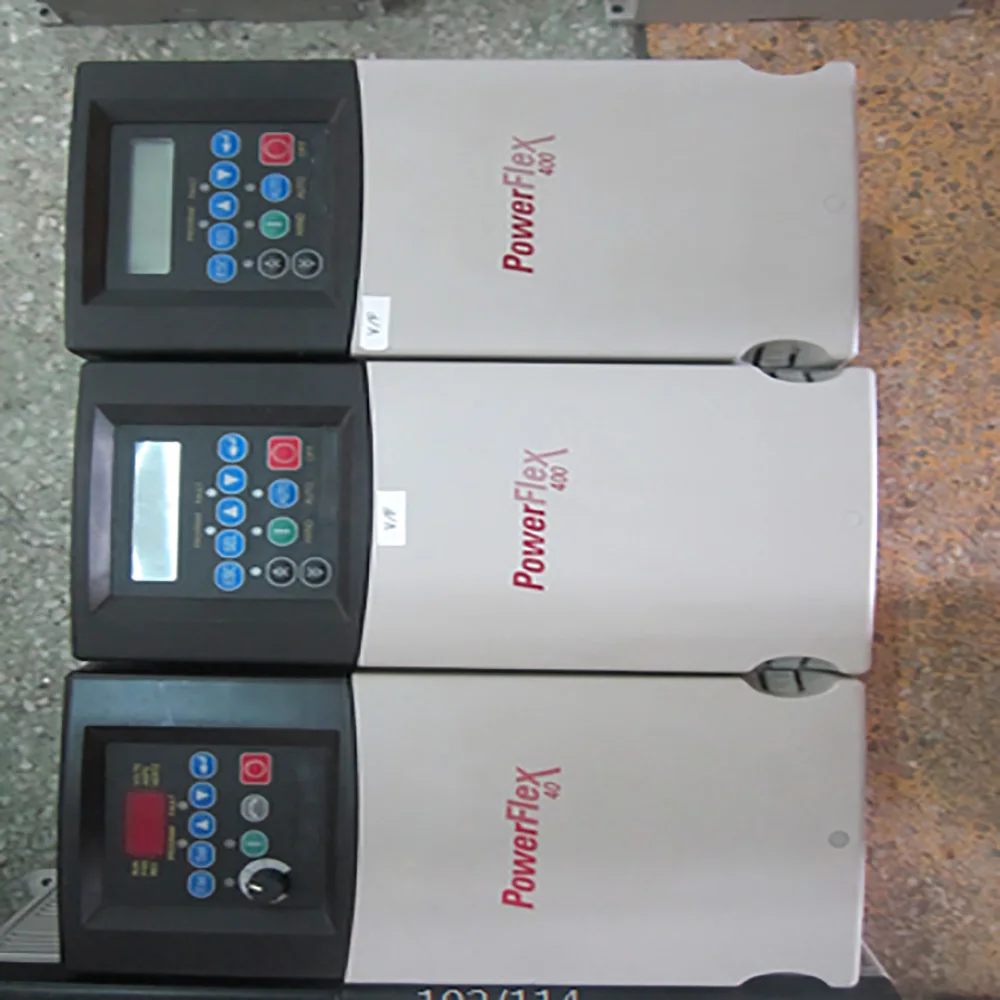 

22D-D012N104 Used In Good Condition With Free DHL*