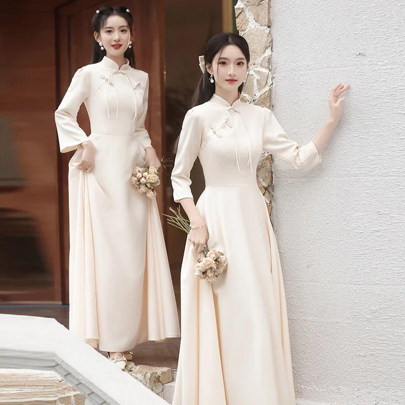 

Elegant Champagne Women's Chinese Style Bridesmaid Dress New Spring Sisters Group Slimming Niche Long Sleeve Evening Dress