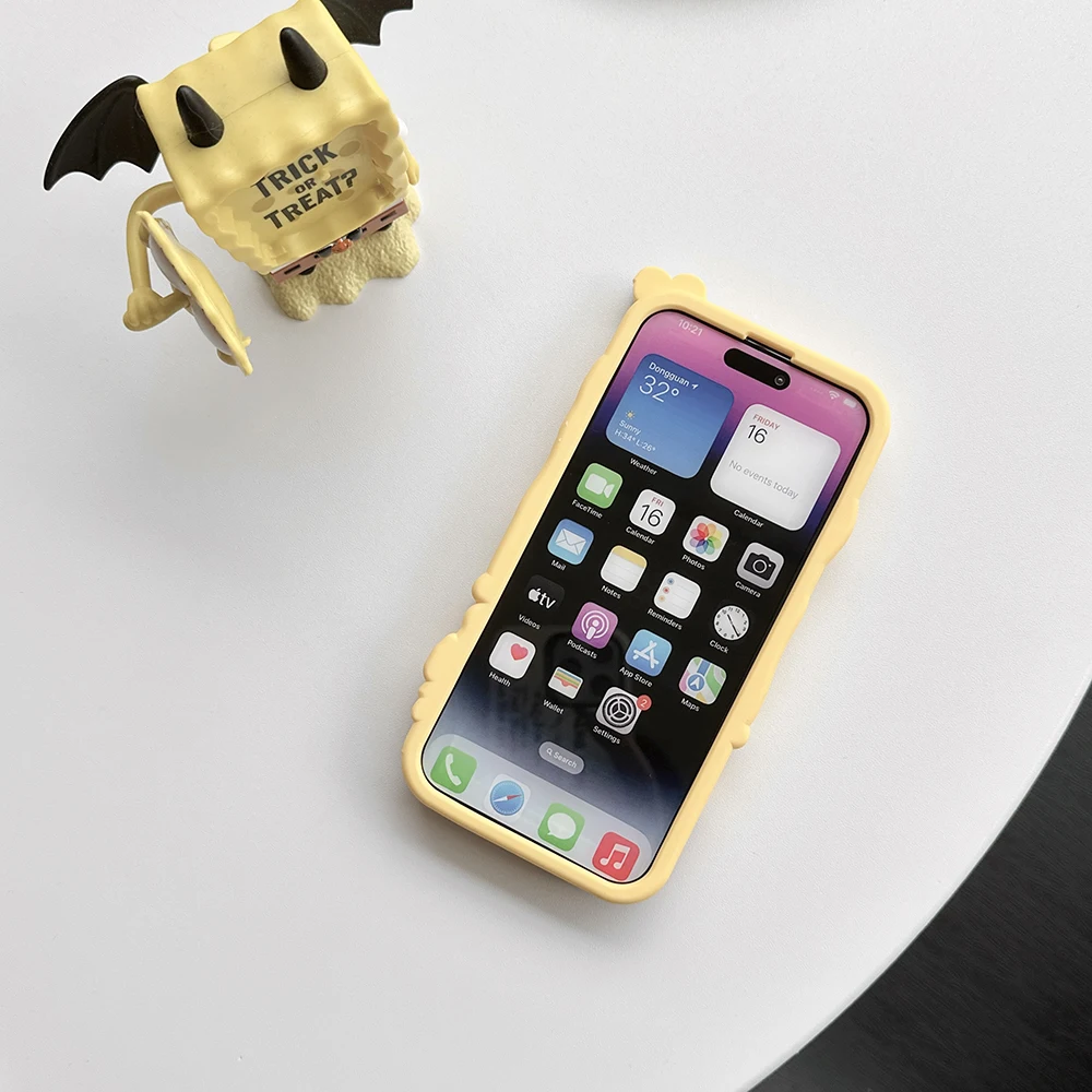 Super Saiyan Spongebob iPhone 13 Mini Case - CASESHUNTER