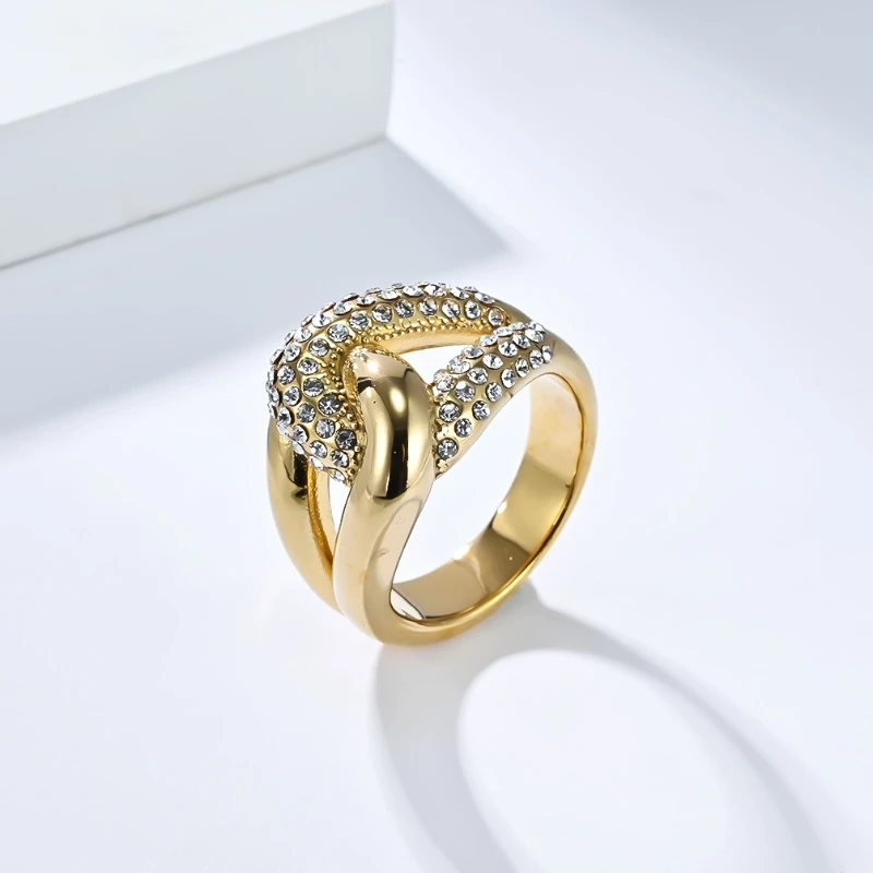 Knoten Kristalle Glatte Ringe Edelstahl Frauen Licht Luxus High-end-Mode Ring Boutique Schmuck