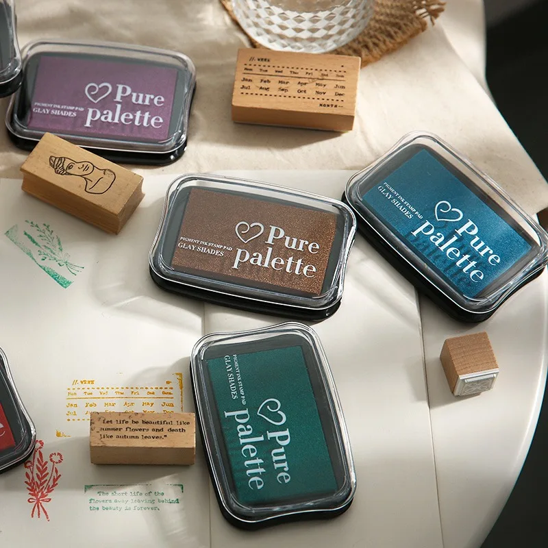 Vintage-Inspired Large Ink Pad for Stamping and Scrapbooking Projects