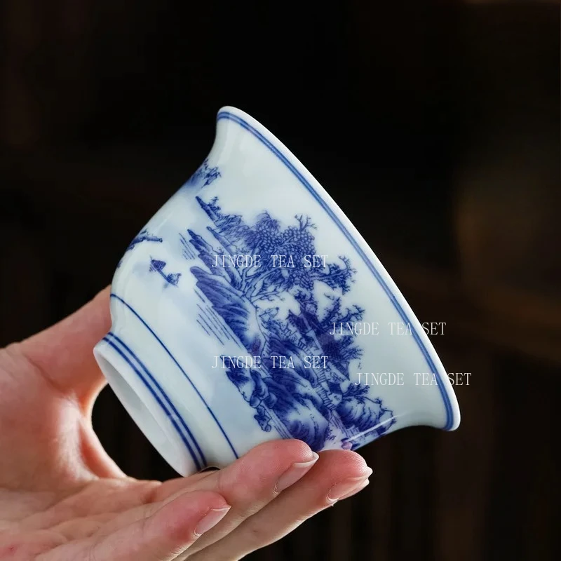 180ml Blue and White Three Talents Bowl Ceramic Kung Fu Tea Bowl Large Cup with Lid Chinese Household Tea Cup Drinking Utensils