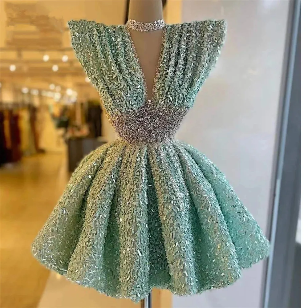 Elegant Cocktail Dresses A-line V-neck Cap Sleeves Short Mini Sequins Homecoming Dresses Haute Couture Customized
