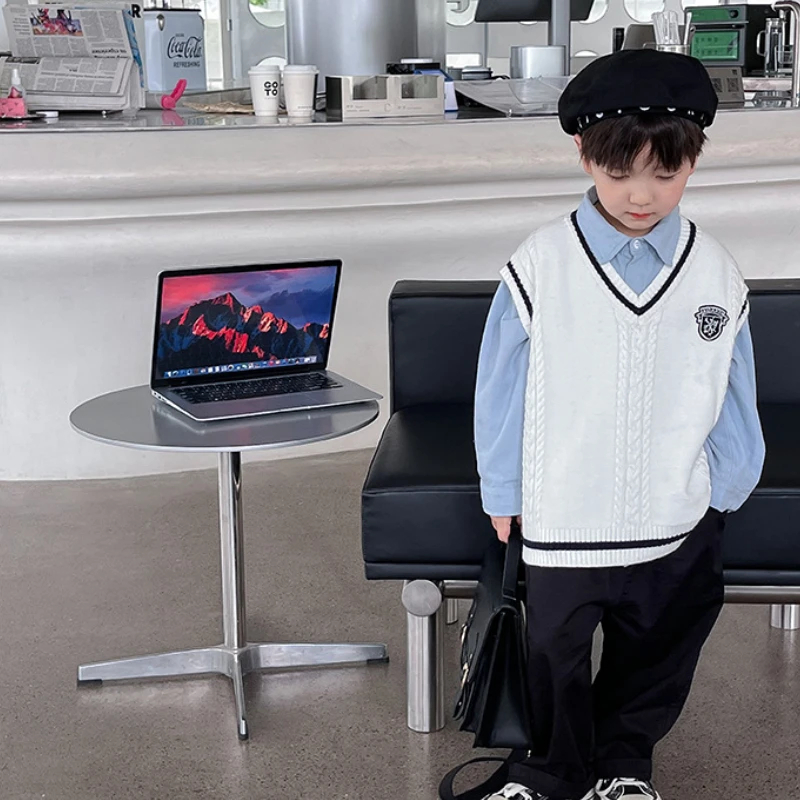 Preppy Style Autumn Kids Boy Knitted Waistcoat Milk White/Black V-neck Sleeveless Vest Children Fashion Versatile Clothes E3015