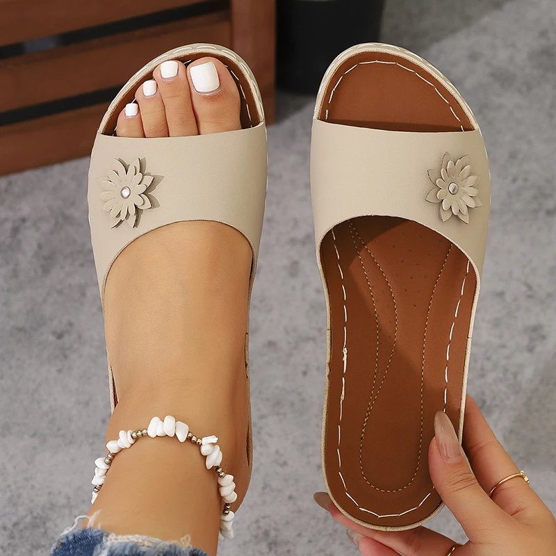 Lightweight Wedge Sandals For Women With Floral Decor And Platform_voghion.com