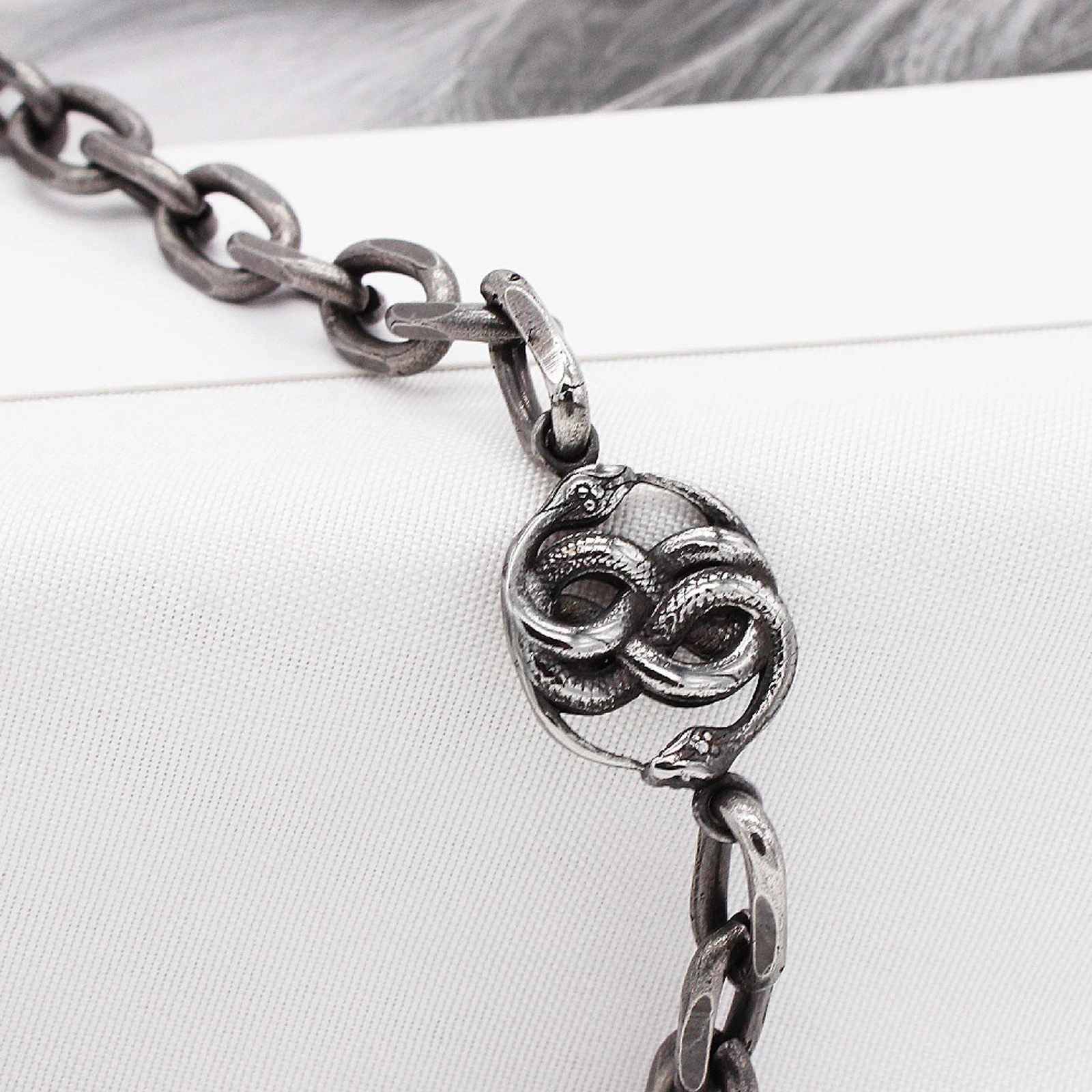 Men's Vintage Double Ouroboros Titanium Steel Pendant Pendant Necklace Hip Hop Fashion Party Gift