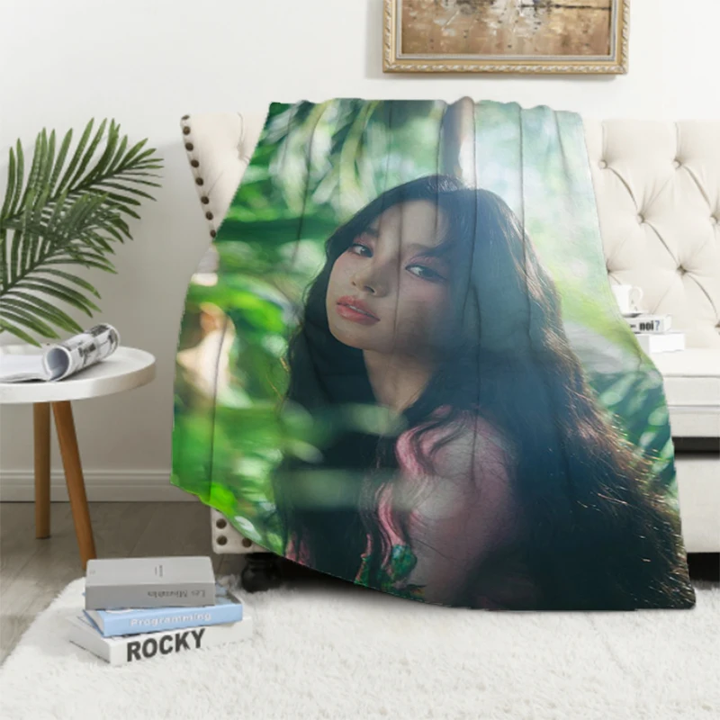Kpop A-Aespa Movie Custom Blanket Fluffy Bed Blankets for Decorative Sofa Microfiber Bedding Catnap Knee Throw Fleece Soft Nap 2