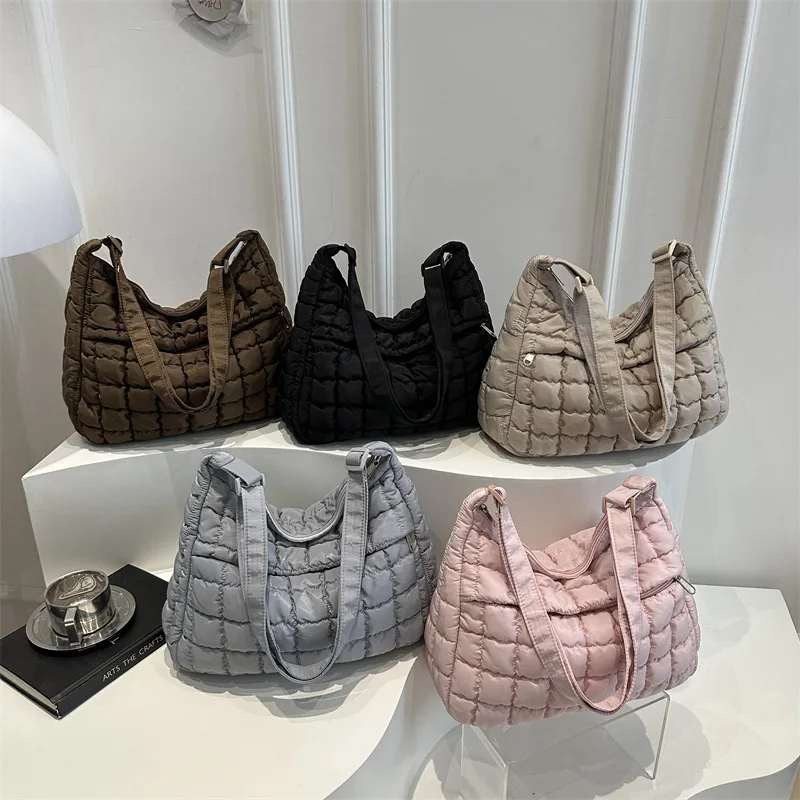 2025 New Quilted Puffer Shoulder Bag for Women Large Capacity Tote Sling Bag Fashion Casual Crossbody Satchel Bag Female Handbag 1