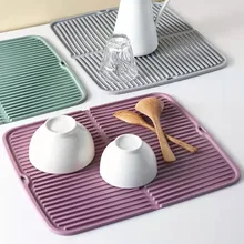 Kitchen water cups, tableware drain pads, silicone drain pads coffee table drain trays silicone drying pads, kitchen accessories