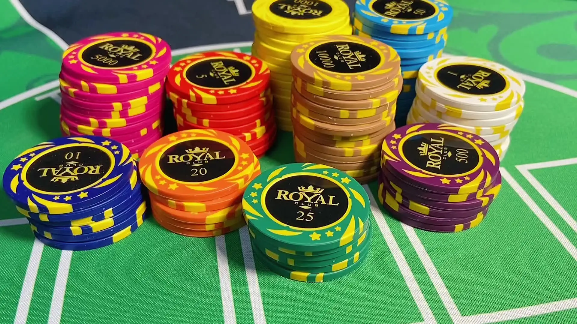 ポーカーチップ 早い者勝ち】新品 200枚 セット ポーカーチップ カジノチップ