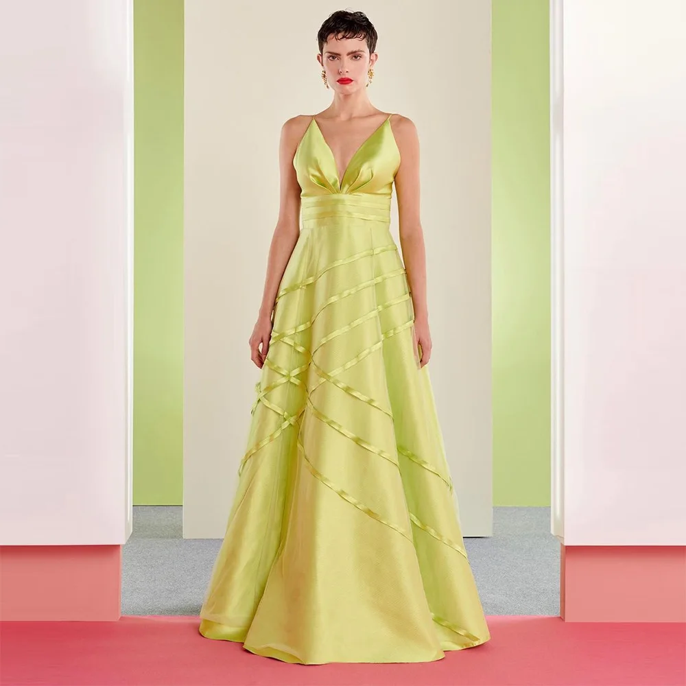 

Xijun Yellow Evening Dresses Saudi Arabic Women V-Neck Spaghetti Straps Pleat Ruched A-Line Prom Gowns vestidos de festa 2023