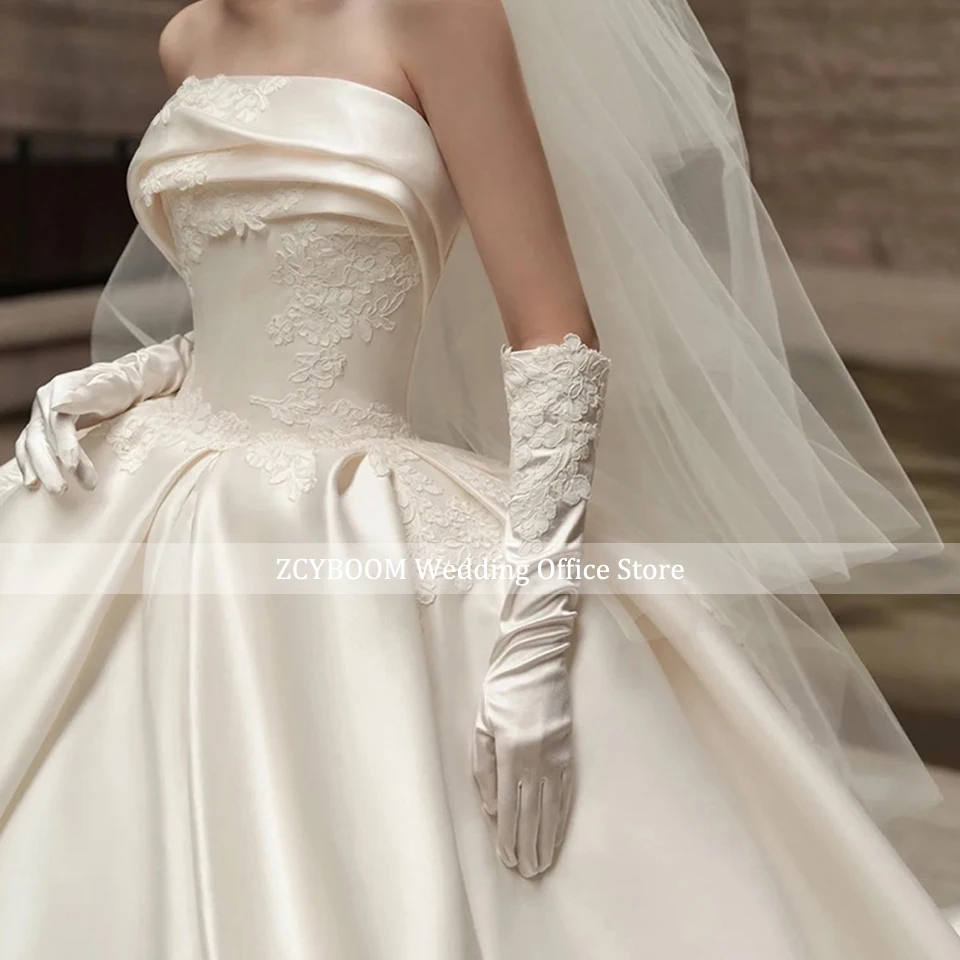 Maßgeschneidertes 2026 Neuestes Satin-Ballkleid Hochzeitskleid 2026 Klassisches Prinzessinnenkleid mit Applikationen Brautkleid mit Schleppe Robe De Mariée – Detail 8