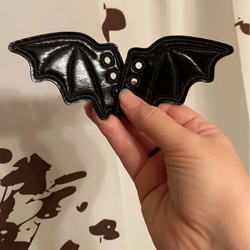 GORGECRAFT 2 Paire De Décorations D'ailes De Chaussures Noires Breloques En Tissu Ailes D'ange Accessoires En Dentelle Pour Bottes D'halloween Patins Baskets Toile Rouleau De Sport Chaussures Punk