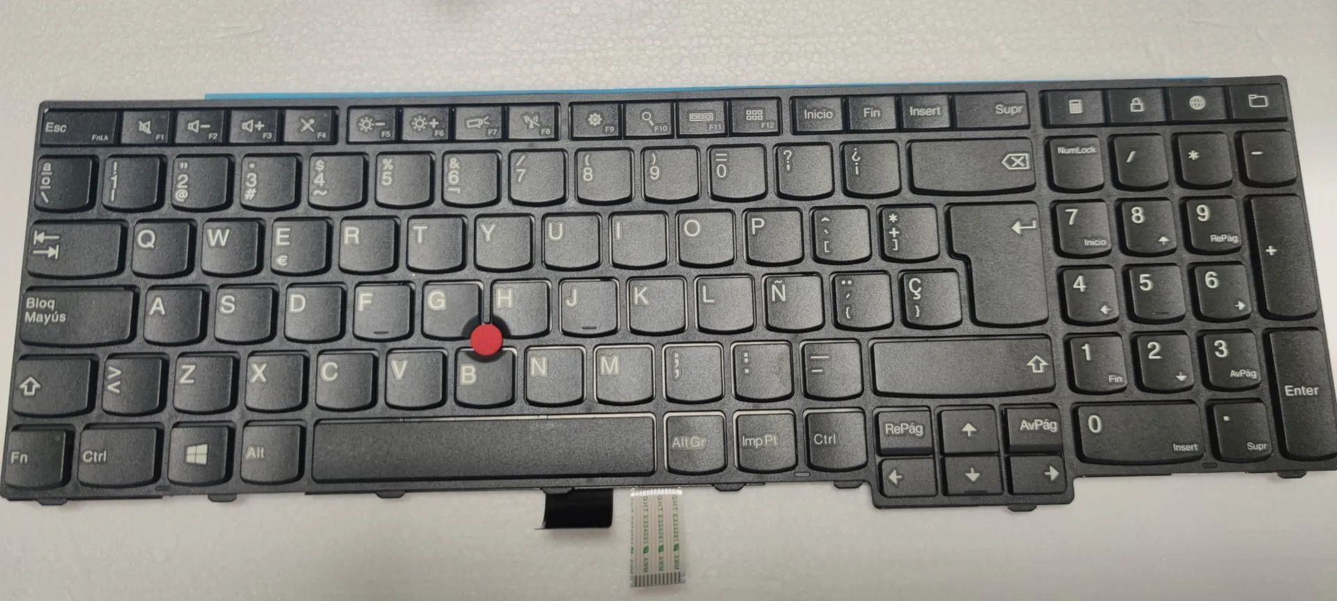 

Испанская клавиатура для Lenovo Thinkpad L580 E580 E585 L590 E590 E595 P52 P72 P53 P53S P73 T590 без подсветки