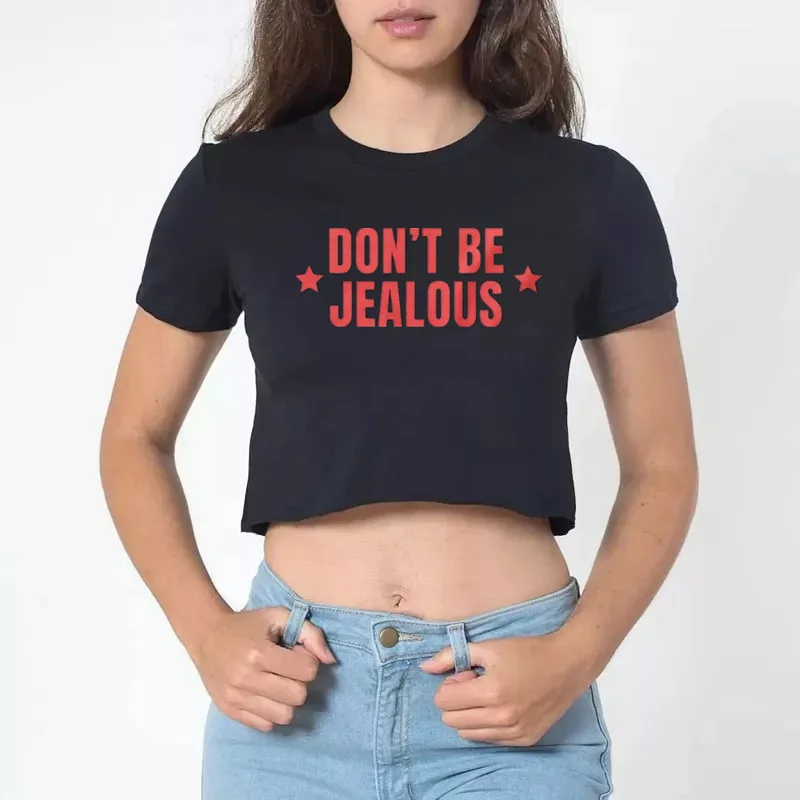

Женская футболка с надписью «Don't Be Envy»