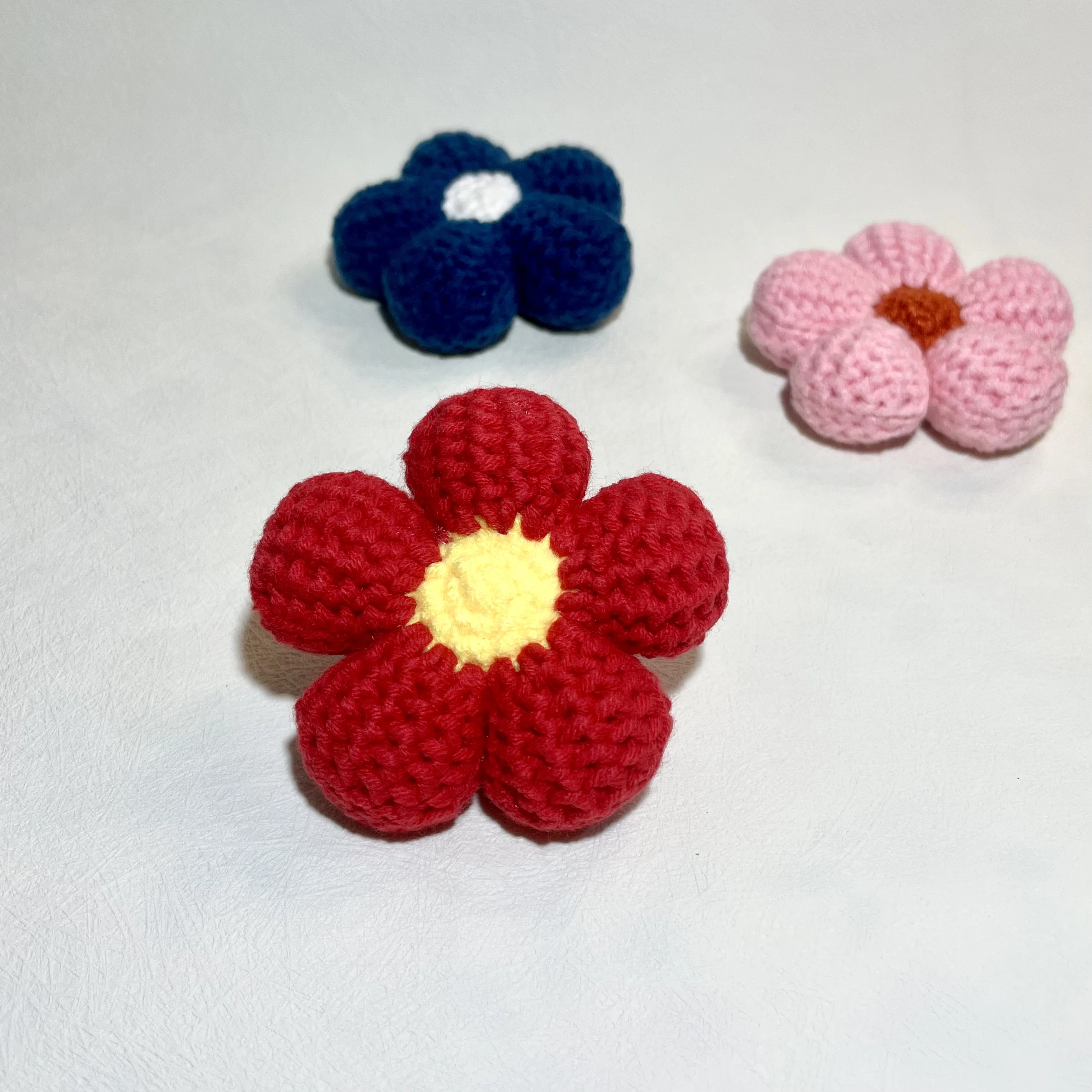 

DIY Crafts Handmade Crochet Artificial Flower Soft Woolen Ornaments Desktop Decorations Home Decor Finished Knitting Flower Gift