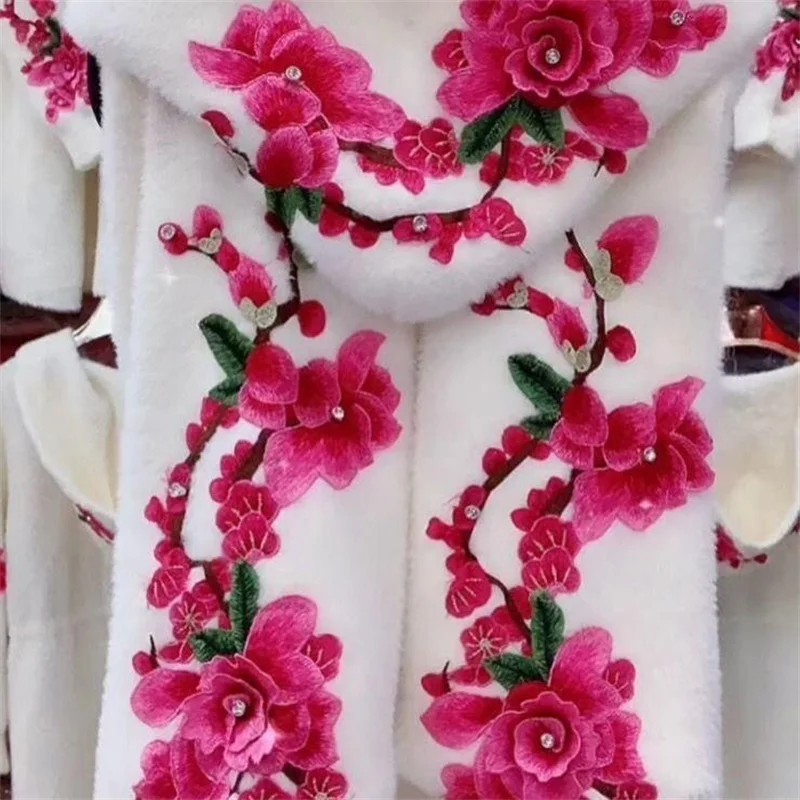 패션 어머니 모피 자켓 봄 6XL 2023 가을 겨울 새로운 모조 밍크 벨벳 코트 여성 후드 수 놓은 양모 두꺼운 코트