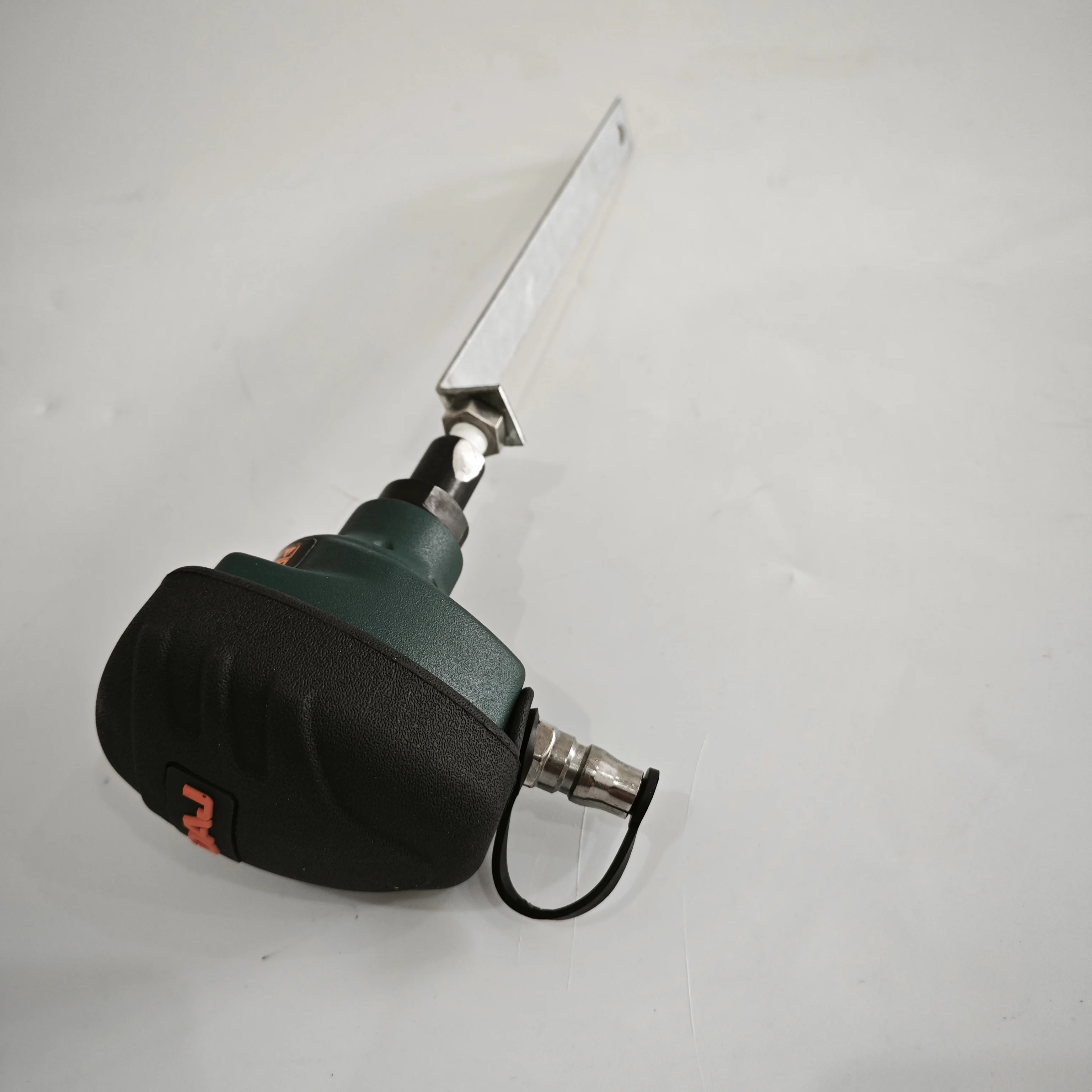 Handheld Pneumatic Inner Hole Waste Stripping Machine Carton Hole Waste Stripper detail image 5