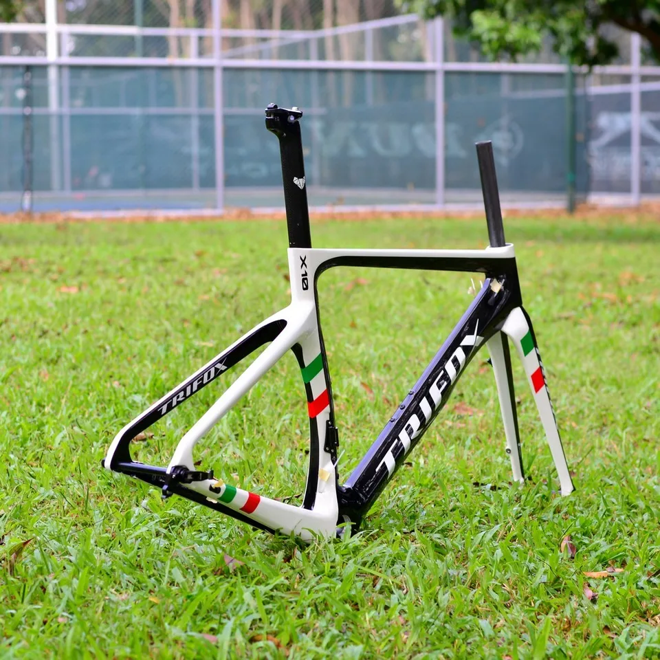 TRIFOX カーボンフォーク TRIFOX Carbon Fiber Bike Fork Tapered 1-1/8