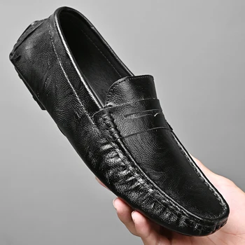Brand Fashion Summer Style Soft Moccasins Men Loafers High Quality Leather Shoes Men Flats Shoes Casual Big Size Driving Shoes